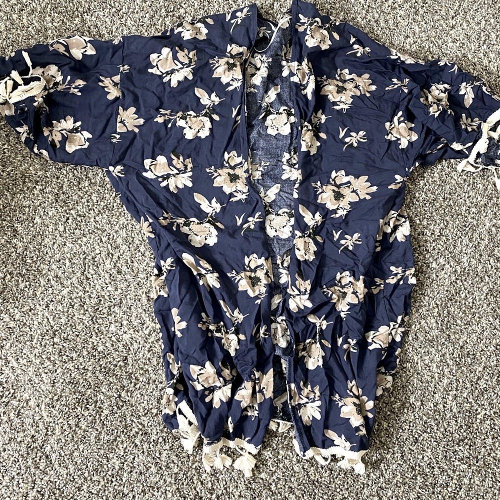 Blue flower kimono